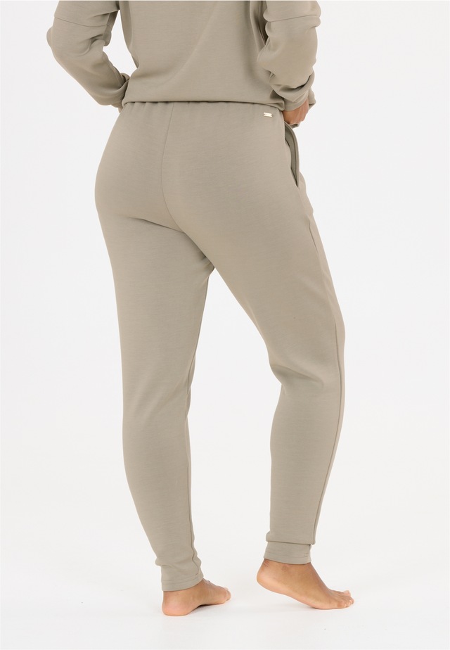 ATHLECIA Sweathose »Jacey« aus weichem Modalmix