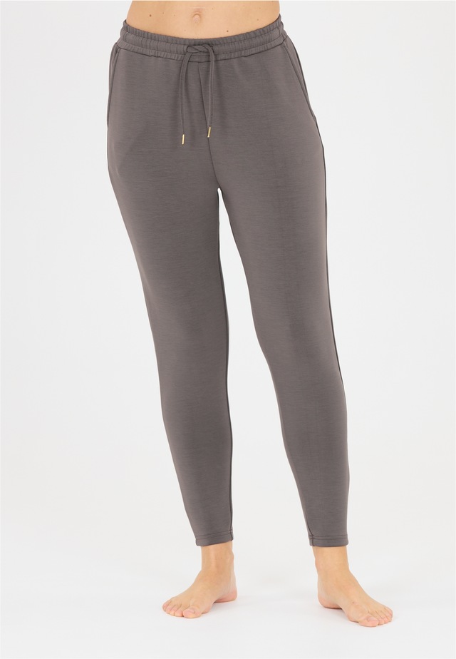 ATHLECIA Sweathose »Jacey« aus weichem Modalmix