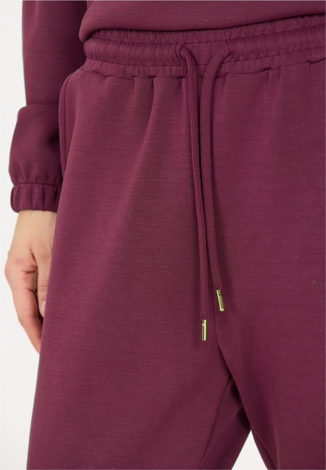ATHLECIA Sweathose »Jacey« aus weichem Modalmix