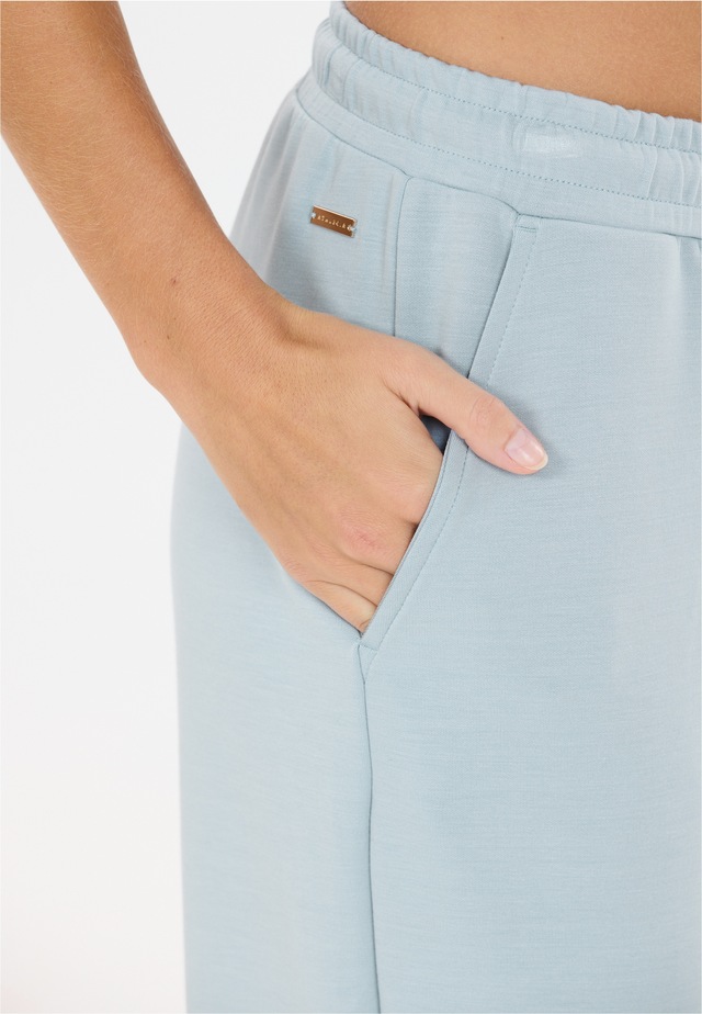 ATHLECIA Sweathose »Jacey« aus weichem Modalmix