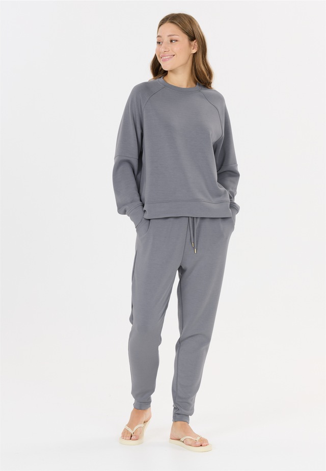 ATHLECIA Sweathose »Jacey« aus weichem Modalmix