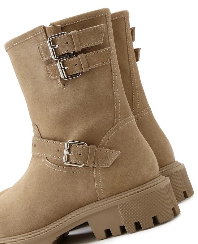 Elbsand Stiefelette »Stiefel, Boots, Bikerboots, Lederstiefelette, Lederboots« aus Leder mit trendigen Zierschnallen