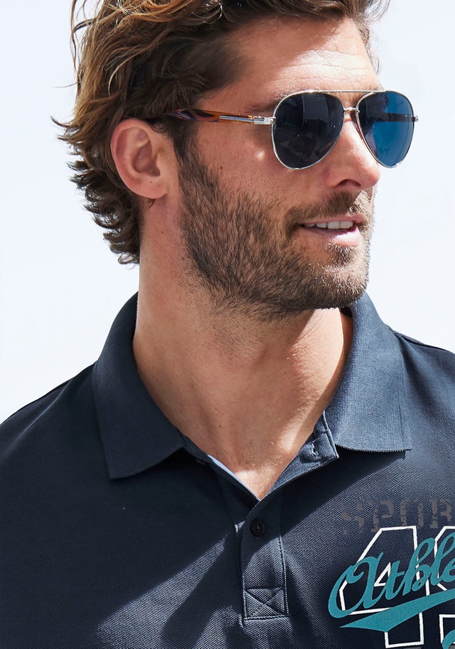 John Devin Poloshirt mit großem Druck vorn aus Baumwoll-Piqué