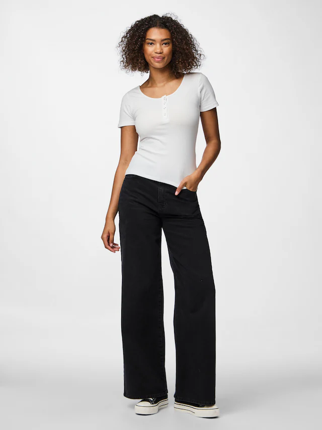 pieces Kurzarmshirt »PCKITTE SS TOP NOOS BC« Baumwollmischung, slim fit