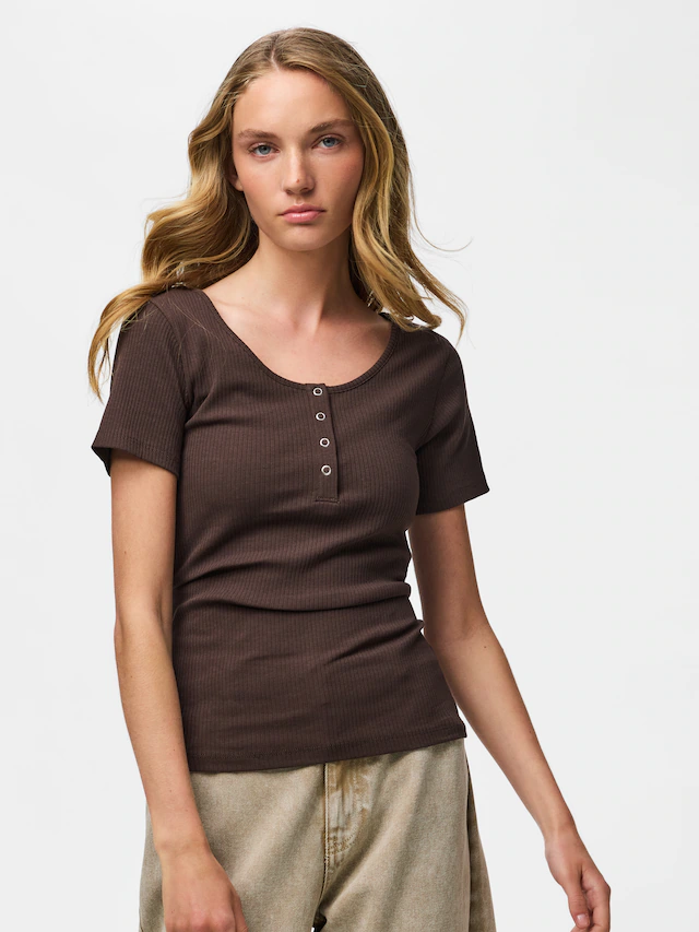 pieces Kurzarmshirt »PCKITTE SS TOP NOOS BC« Baumwollmischung, slim fit