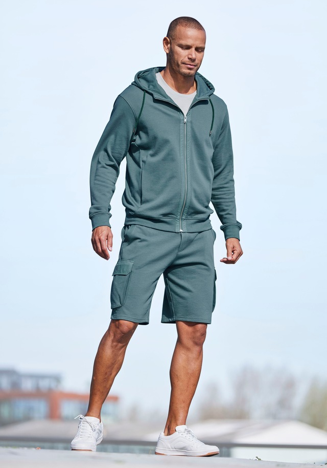 AUTHENTIC LE JOGGER Kapuzensweatjacke Sweatjacke mit Eingrifftaschen aus Baumwoll-Mix