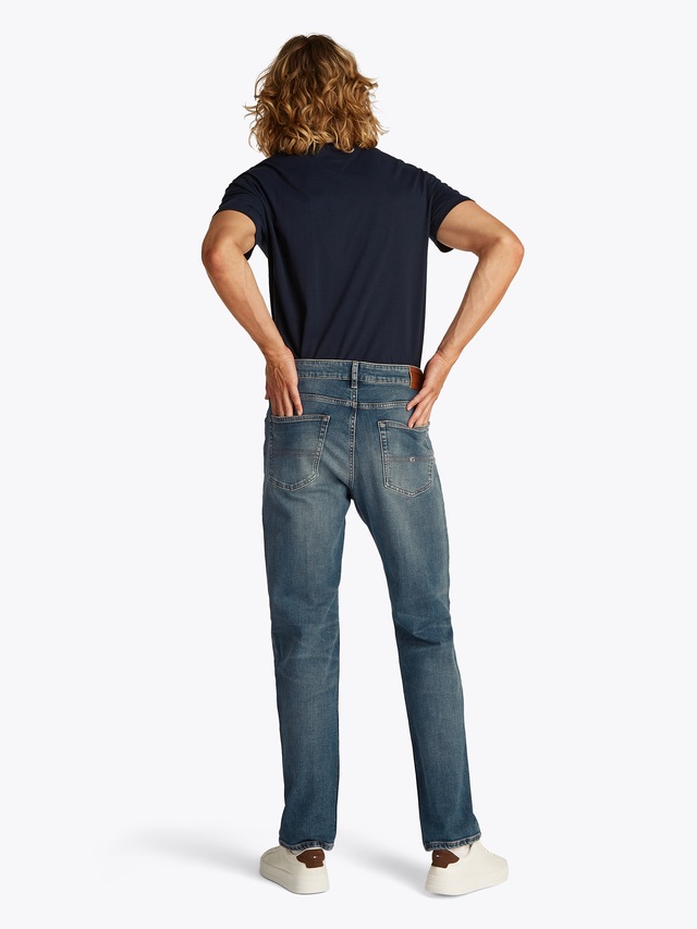Tommy Jeans Slim-fit-Jeans »Ryan Regular Slim Straight« Slim‑Straight‑Jeans aus hochwertigem Denim regulärer Leibhöhe