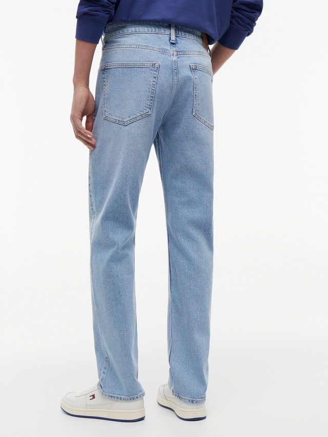 Tommy Jeans Slim-fit-Jeans »Ryan Regular Slim Straight« Slim‑Straight‑Jeans aus hochwertigem Denim regulärer Leibhöhe