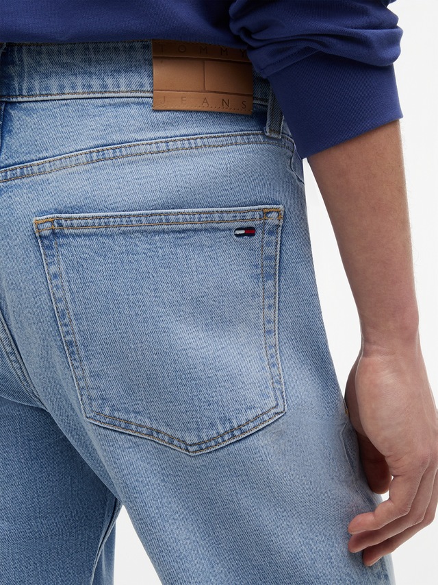 Tommy Jeans Slim-fit-Jeans »Ryan Regular Slim Straight« Slim‑Straight‑Jeans aus hochwertigem Denim regulärer Leibhöhe