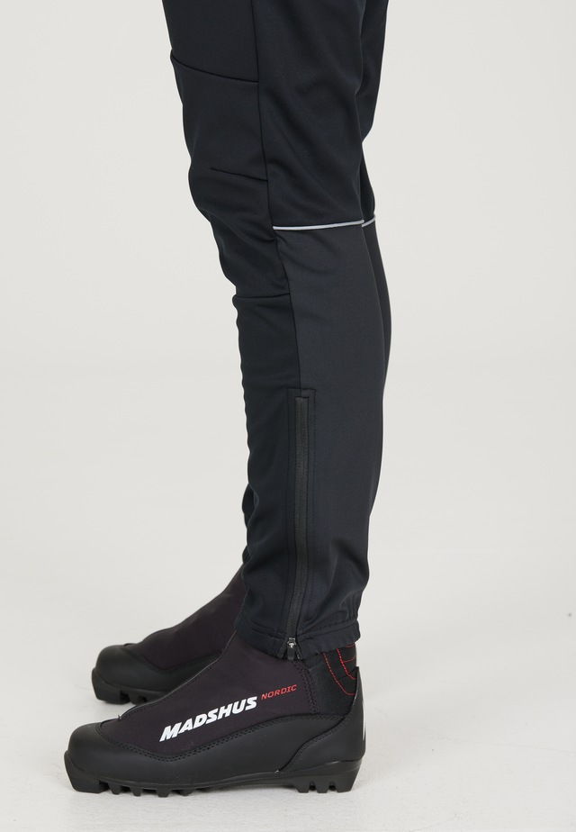 ENDURANCE Stoffhose »Lindahl« mit praktischen Reflektoren