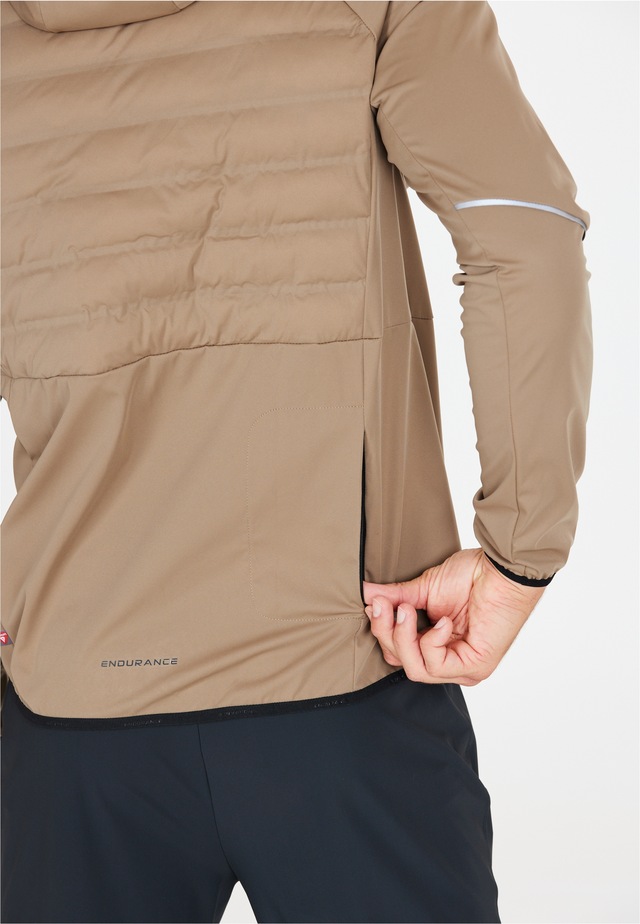 ENDURANCE Laufjacke »Sander« mit innovativem Primaloft-Futter