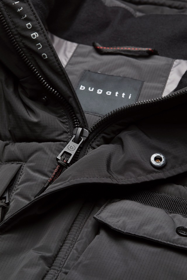 bugatti Kurzjacke mit abtrennbarer Kapuze