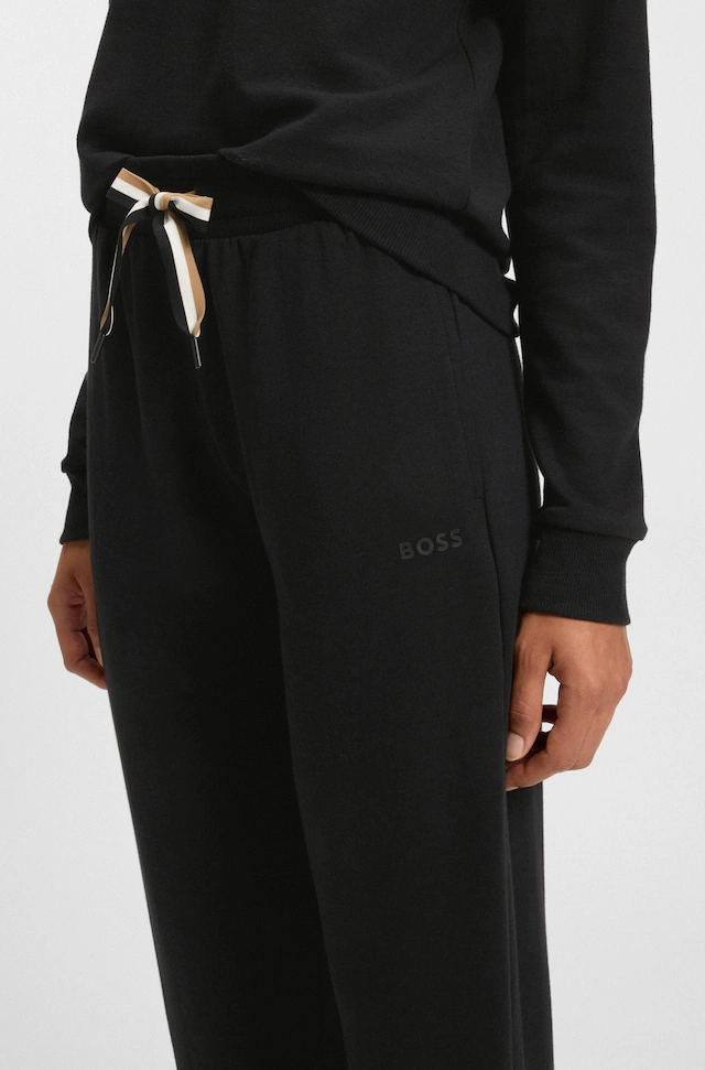 BOSS Relaxhose »CP Stripe_Pants Cuff« mit kontrastfarbener Kordel
