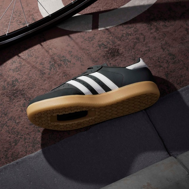 adidas Performance »VELOSAMBA LEATHER«
