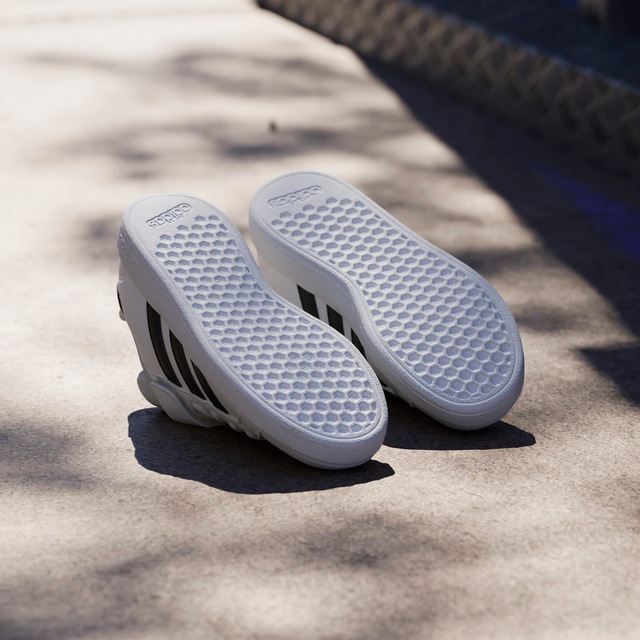 adidas Sportswear Sneaker »GRAND COURT 2.0 KIDS« mit Klettverschluss, für Kinder