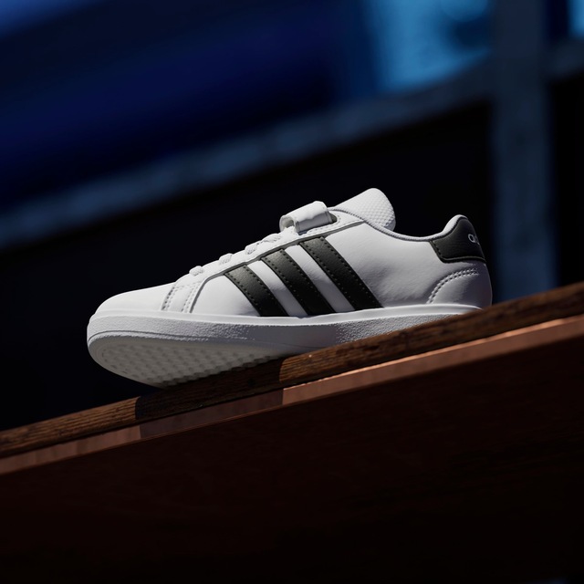 adidas Sportswear Sneaker »GRAND COURT 2.0 KIDS« mit Klettverschluss, für Kinder