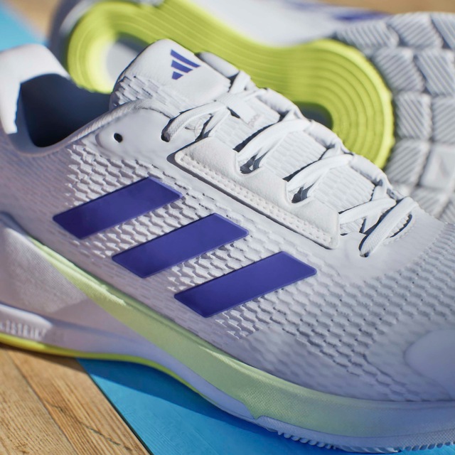adidas Performance Hallenschuh »NOVAFLIGHT 2 INDOOR«