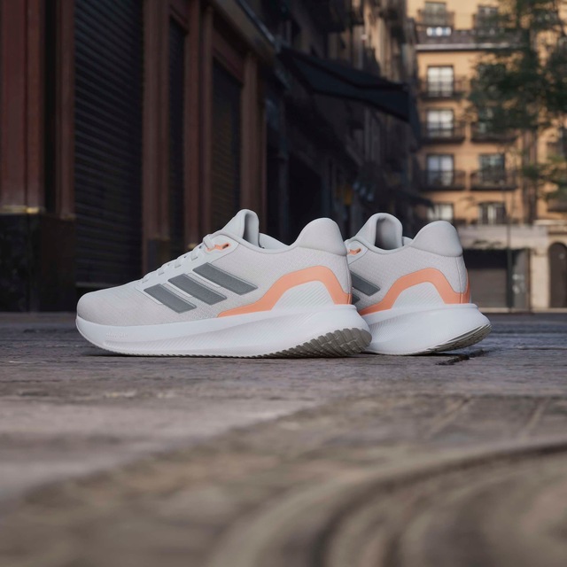 adidas Performance Laufschuh »RUNFALCON 5«