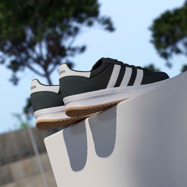 adidas Sportswear Sneaker »RUN 70S 2.0« inspiriert vom Design des adidas SL72
