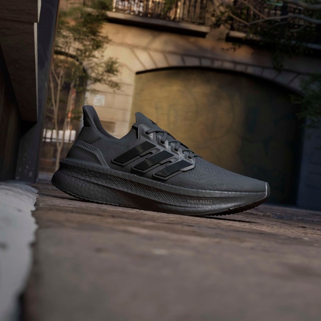 adidas Performance Laufschuh »ULTRABOOST 5« mit BOOST™-Technologie für mehr Reaktivität und Komfort