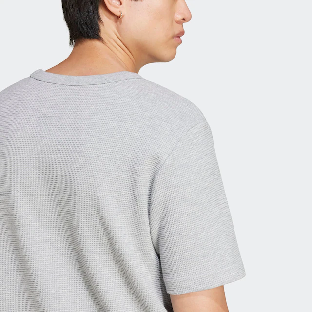 adidas Originals T-Shirt »TREFOIL ESSENTIALS WAFFLE« sportlicher Stil, reguläre Passform, für Laufen, mit Waffelstruktur