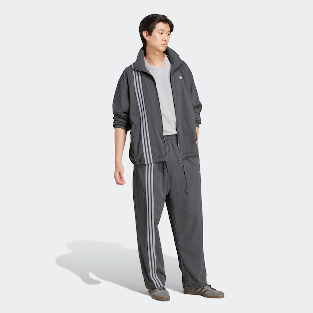 adidas Originals T-Shirt »TREFOIL ESSENTIALS WAFFLE« sportlicher Stil, reguläre Passform, für Laufen, mit Waffelstruktur