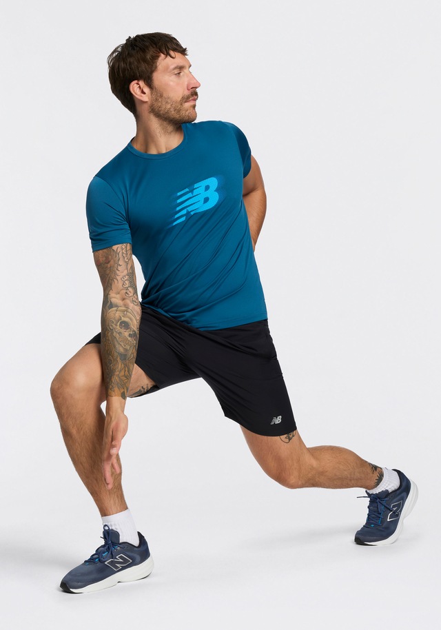 New Balance Laufshorts »SPORT ESSENTIAL SHORT 7« mit atmungsaktivem Innenslip