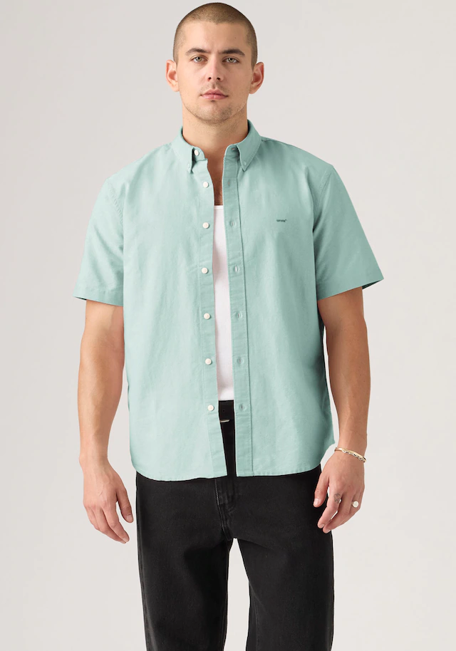 Levi's® Kurzarmhemd »SS AUTHENTIC BUTTON DOWN« mit kleiner Logostickerei auf der Brust