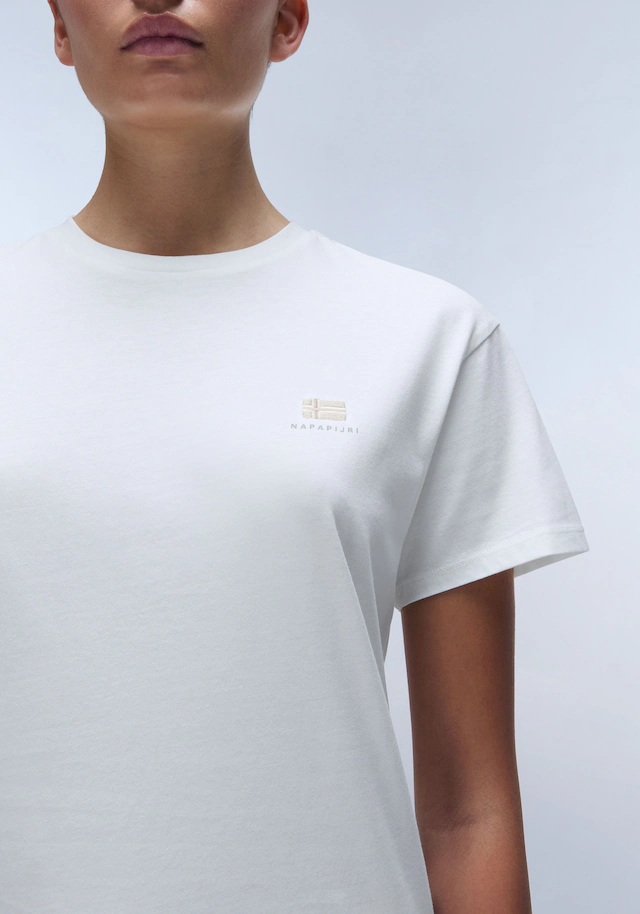 Napapijri T-Shirt »S-NINA 941 BLACK BEAUTY« mit klassischem Rundhalsausschnitt, aus Baumwolle in Single Jersey