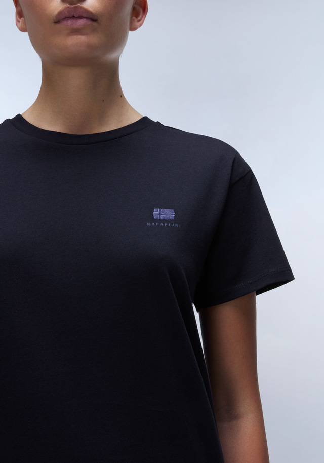 Napapijri T-Shirt »S-NINA 941 BLACK BEAUTY« mit klassischem Rundhalsausschnitt, aus Baumwolle in Single Jersey
