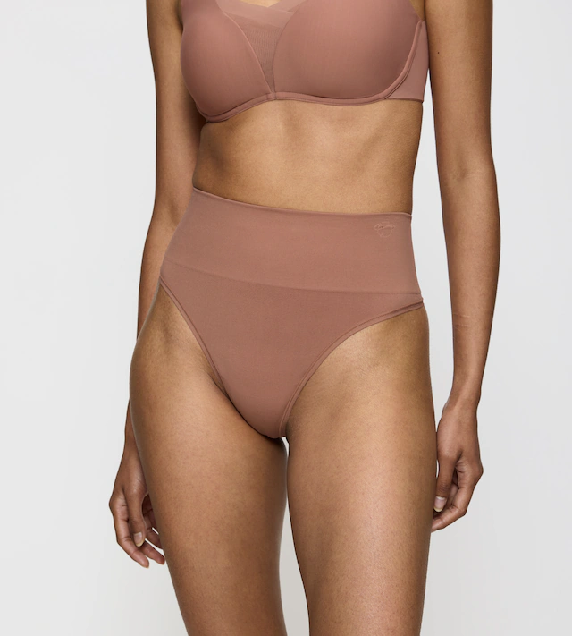 Triumph Shapingslip »Soft Sculpt« nahtlos, formend, leichter Bauchweg-Effekt, hoher Beinausschnitt