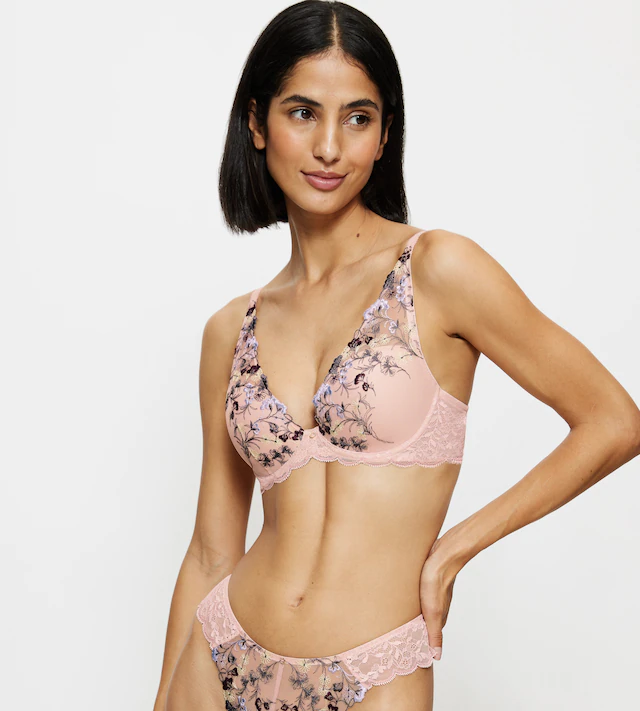 Triumph Schalen-BH »Sensual Spotlight WP« mit Stickerei