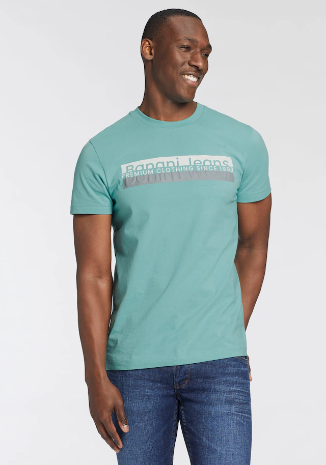Bruno Banani T-Shirt mit modischem Frontprint