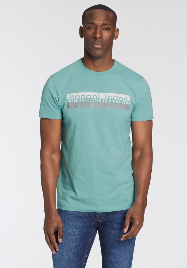 Bruno Banani T-Shirt mit modischem Frontprint