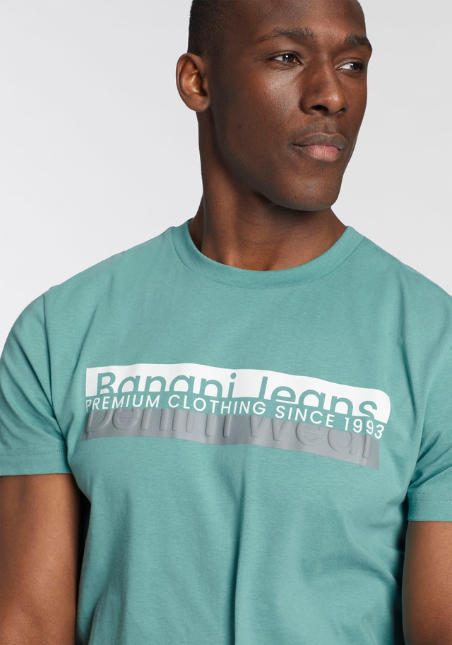 Bruno Banani T-Shirt mit modischem Frontprint