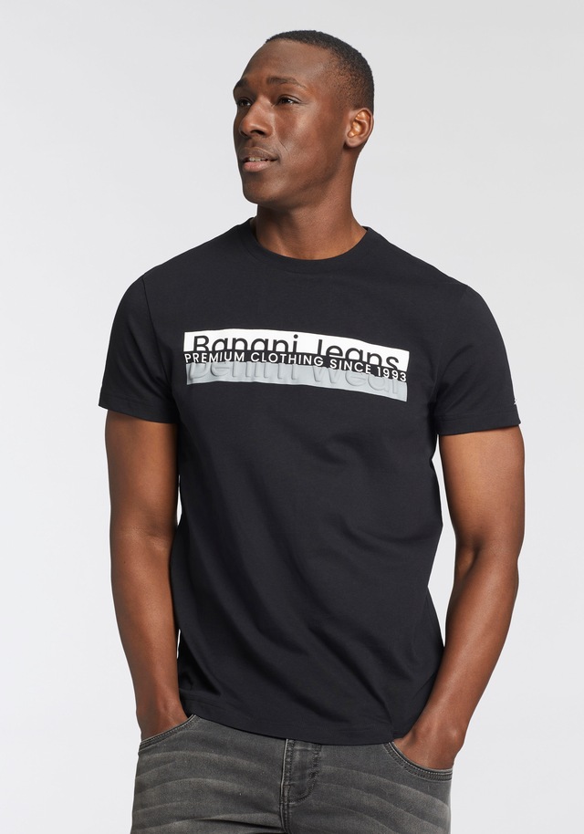 Bruno Banani T-Shirt mit modischem Frontprint