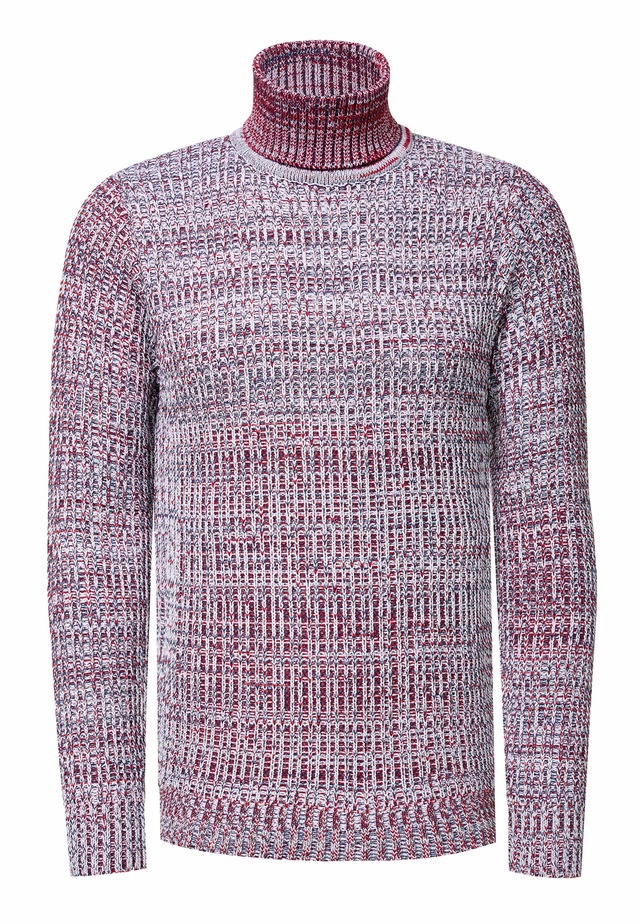 Rusty Neal Rollkragenpullover im angesagten Strickdesign