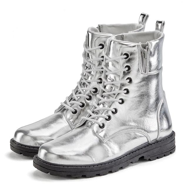 LASCANA Stiefelette »Herbststiefelette, Boots, Stiefel,« im angesagten Metallic-Look VEGAN