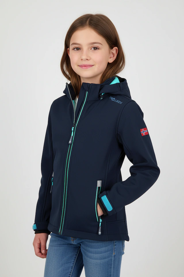 TROLLKIDS Softshelljacke »Girls Trollfjord Jacket« sportliche Softshelljacke, aus Kunstfaser, mit Reißverschluss