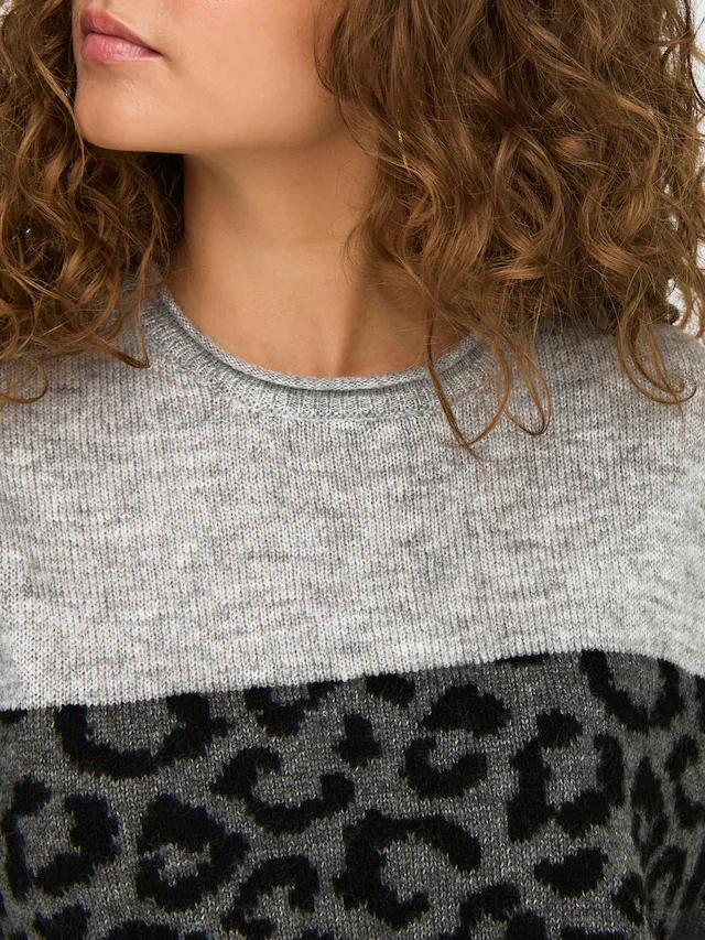 ONLY Rundhalspullover »ONLJADE ANIMAL LS O-NECK NOOS KNT« Kunstfaser, regular fit