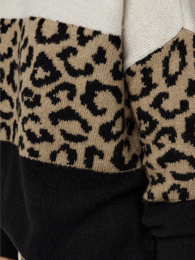 ONLY Rundhalspullover »ONLJADE ANIMAL LS O-NECK NOOS KNT« Kunstfaser, regular fit