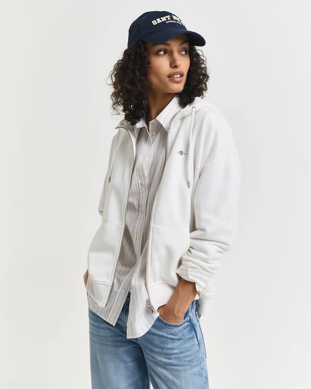 Gant Kapuzensweatjacke »SHIELD ZIP HOODIE« Grafische GANT-Stickerei auf der Brust