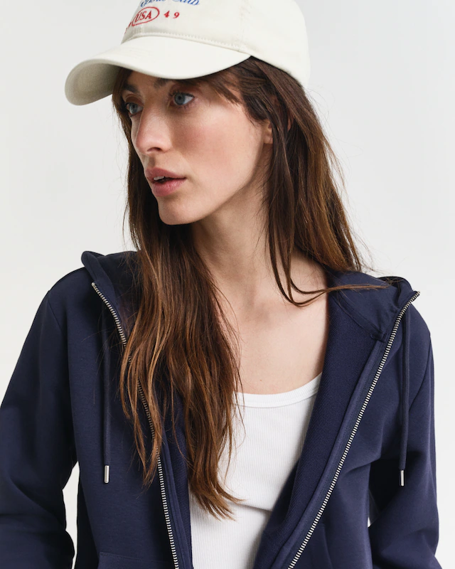 Gant Kapuzensweatjacke »SHIELD ZIP HOODIE« Grafische GANT-Stickerei auf der Brust
