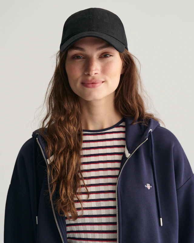 Gant Kapuzensweatjacke »SHIELD ZIP HOODIE« Grafische GANT-Stickerei auf der Brust