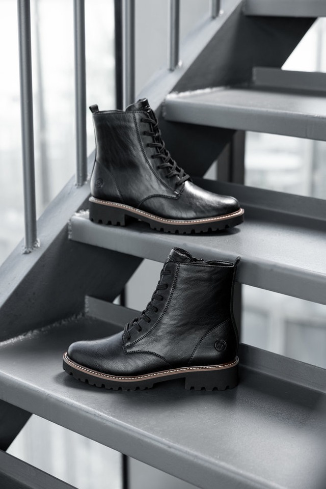 Remonte Schnürboots , Blockabsatz, Schnürstiefelette im Used Look