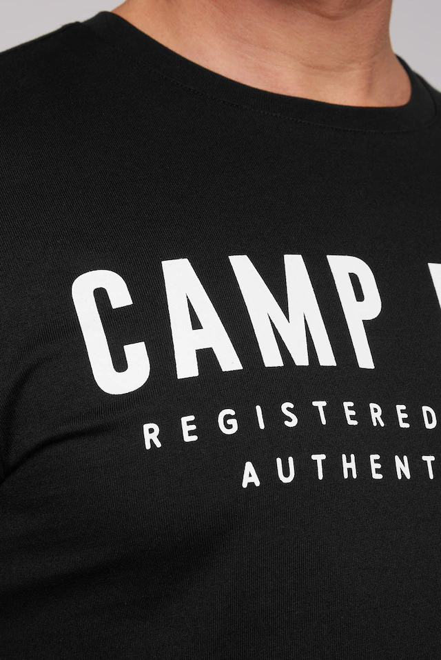 CAMP DAVID T-Shirt mit Logo-Print auf der Vorderseite