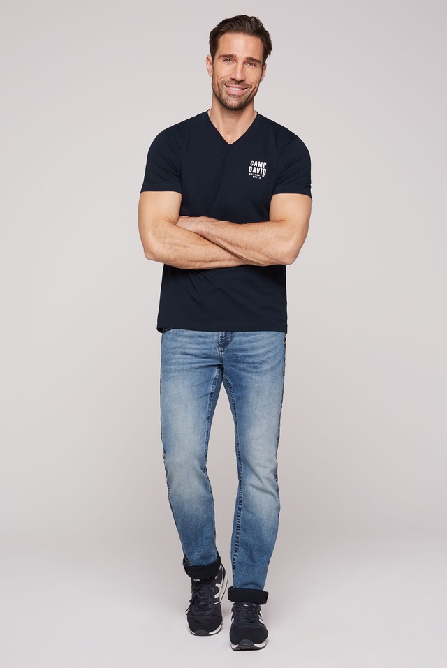 CAMP DAVID V-Shirt mit V-Ausschnitt, mit Logo-Print