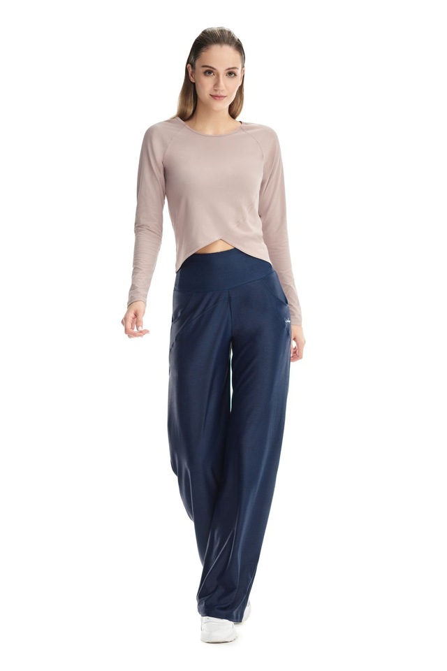 Winshape Langarmshirt »Cropped Functional Light and Soft« Overlap-Applikation