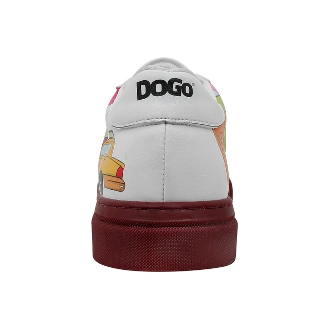 DOGO Sneaker »Ace Low-Top Sneaker Best Of Tweety And Sylvester Black Damen« Handgefertigt