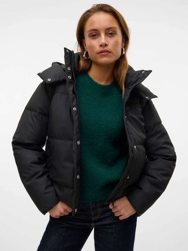 Vero Moda Steppjacke »VMGRETAKYLIE SHORT COATED JACKET NOOS« mit Kapuze Lederimitat